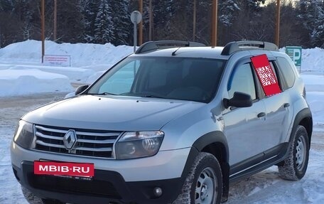 Renault Duster I рестайлинг, 2012 год, 520 000 рублей, 2 фотография
