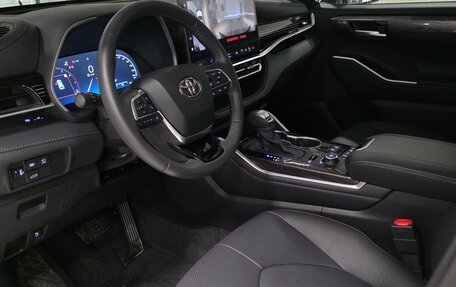 Toyota Highlander, 2025 год, 6 200 000 рублей, 11 фотография