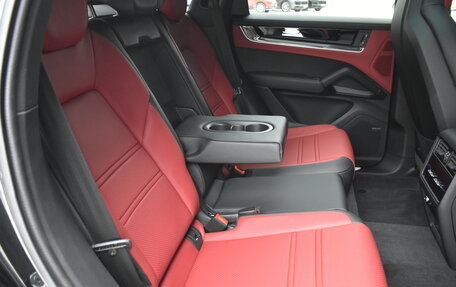 Porsche Cayenne III, 2025 год, 22 500 000 рублей, 16 фотография