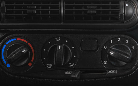 Chevrolet Niva I рестайлинг, 2017 год, 799 000 рублей, 18 фотография