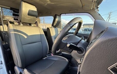 Suzuki Jimny, 2016 год, 890 020 рублей, 13 фотография