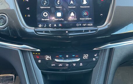 Cadillac XT6 I, 2021 год, 3 900 000 рублей, 6 фотография