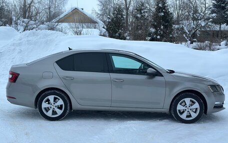 Skoda Octavia, 2018 год, 1 350 000 рублей, 8 фотография