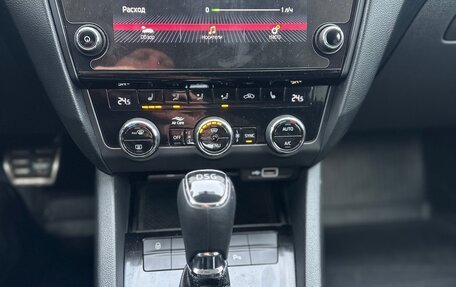 Skoda Octavia, 2018 год, 1 350 000 рублей, 18 фотография