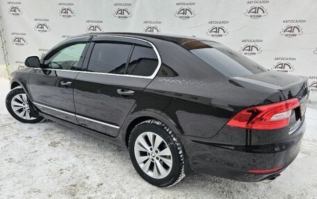Skoda Superb III рестайлинг, 2013 год, 1 099 000 рублей, 3 фотография