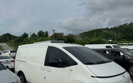 Hyundai Staria, 2021 год, 1 800 000 рублей, 9 фотография