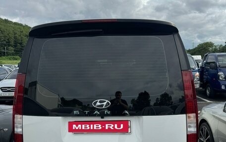 Hyundai Staria, 2021 год, 1 800 000 рублей, 6 фотография