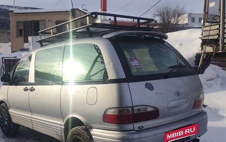 Toyota Estima III рестайлинг -2, 1997 год, 580 000 рублей, 2 фотография