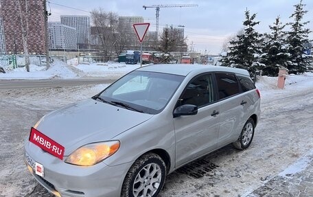 Toyota Matrix, 2003 год, 395 000 рублей, 3 фотография