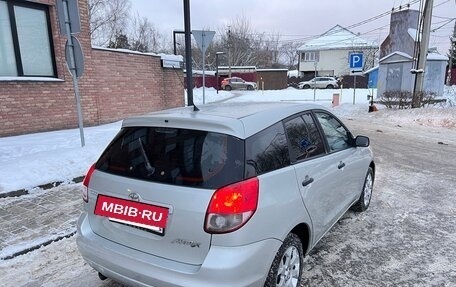 Toyota Matrix, 2003 год, 395 000 рублей, 8 фотография