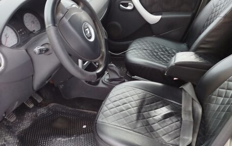 Renault Logan I, 2011 год, 350 000 рублей, 5 фотография