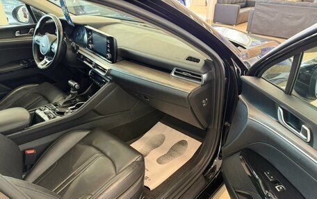 KIA K5, 2020 год, 2 199 999 рублей, 12 фотография