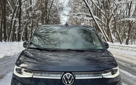 Volkswagen Multivan, 2024 год, 9 950 000 рублей, 1 фотография