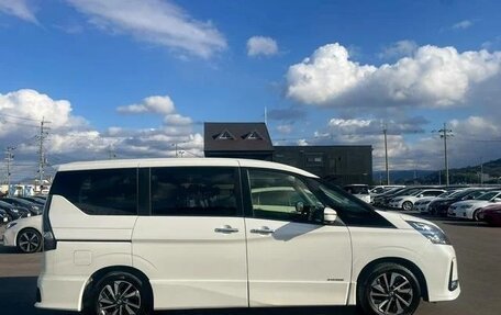 Nissan Serena IV, 2022 год, 1 998 000 рублей, 2 фотография
