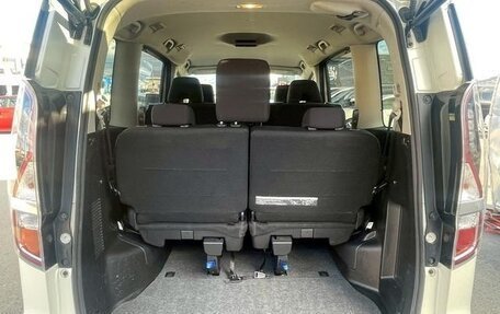 Nissan Serena IV, 2022 год, 1 998 000 рублей, 19 фотография