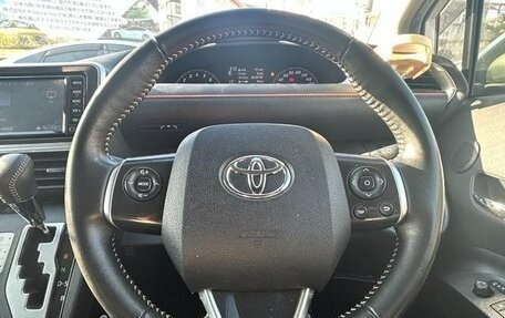 Toyota Sienta II, 2018 год, 1 369 000 рублей, 21 фотография