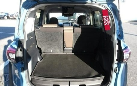 Toyota Sienta II, 2019 год, 1 264 000 рублей, 18 фотография