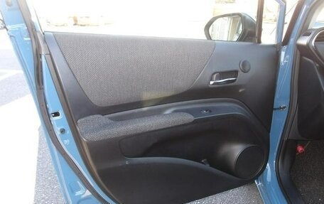 Toyota Sienta II, 2019 год, 1 264 000 рублей, 25 фотография