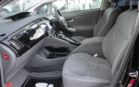 Toyota Prius, 2010 год, 1 035 000 рублей, 18 фотография