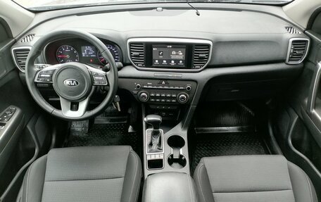 KIA Sportage IV рестайлинг, 2019 год, 1 999 000 рублей, 13 фотография