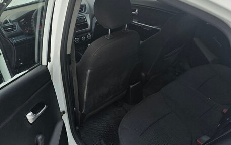 KIA Rio III рестайлинг, 2016 год, 660 000 рублей, 5 фотография