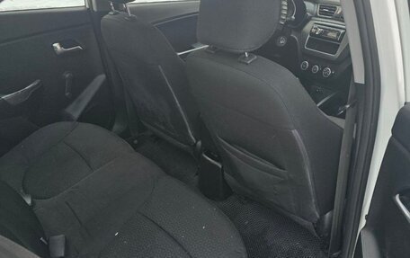 KIA Rio III рестайлинг, 2016 год, 660 000 рублей, 11 фотография