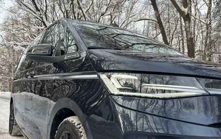 Volkswagen Multivan, 2024 год, 9 950 000 рублей, 2 фотография