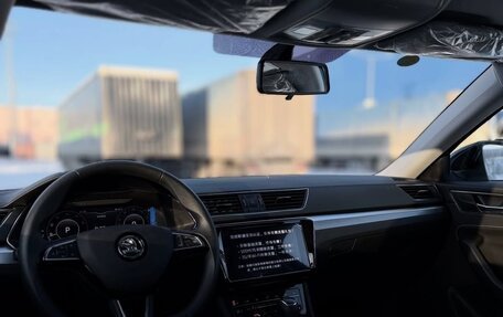 Skoda Superb III рестайлинг, 2025 год, 2 670 000 рублей, 8 фотография