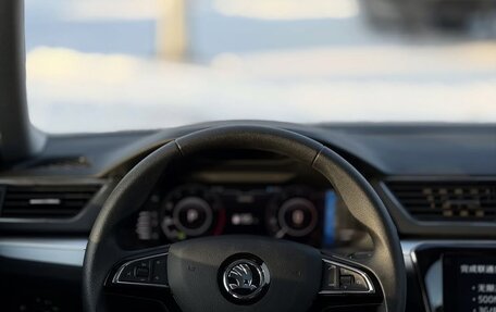 Skoda Superb III рестайлинг, 2025 год, 2 670 000 рублей, 9 фотография