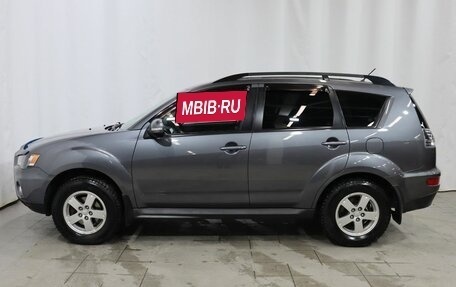 Mitsubishi Outlander III рестайлинг 3, 2011 год, 1 050 000 рублей, 8 фотография