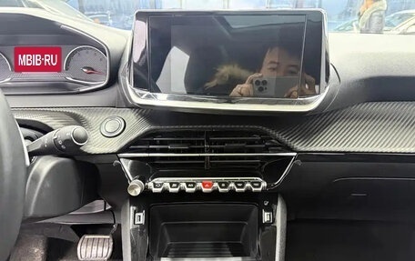 Peugeot 2008 II, 2023 год, 1 184 720 рублей, 15 фотография