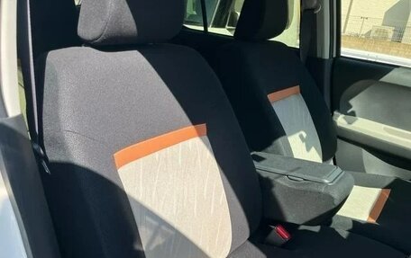 Toyota Passo III, 2023 год, 1 033 000 рублей, 39 фотография