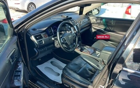 Toyota Camry, 2016 год, 1 799 000 рублей, 10 фотография