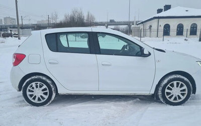 Renault Sandero II рестайлинг, 2021 год, 800 000 рублей, 1 фотография