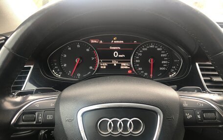 Audi A8, 2013 год, 1 270 000 рублей, 18 фотография