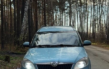 Skoda Roomster, 2012 год, 580 000 рублей, 2 фотография