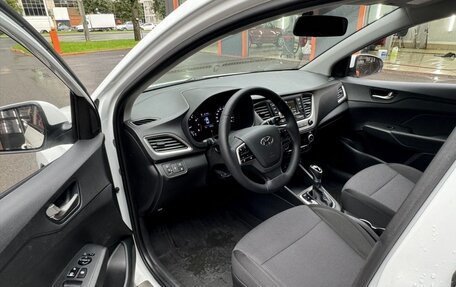 Hyundai Solaris II рестайлинг, 2018 год, 850 000 рублей, 7 фотография