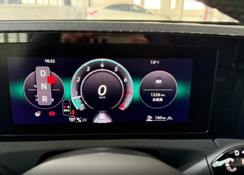 Volkswagen Tiguan II, 2025 год, 4 950 000 рублей, 9 фотография