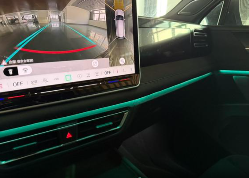 Volkswagen Tiguan II, 2025 год, 4 950 000 рублей, 11 фотография