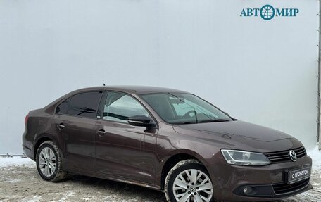 Volkswagen Jetta VI, 2014 год, 1 200 000 рублей, 3 фотография
