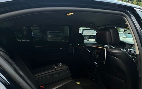 BMW 7 серия, 2013 год, 2 050 000 рублей, 13 фотография