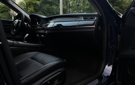 BMW 7 серия, 2013 год, 2 050 000 рублей, 17 фотография