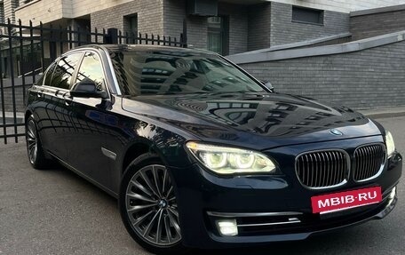 BMW 7 серия, 2013 год, 2 050 000 рублей, 8 фотография