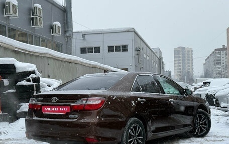 Toyota Camry, 2018 год, 2 599 000 рублей, 6 фотография