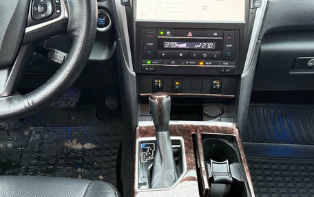 Toyota Camry, 2018 год, 2 599 000 рублей, 16 фотография