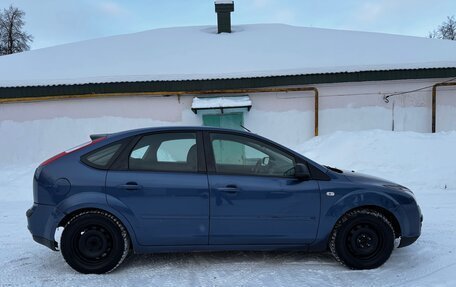 Ford Focus II рестайлинг, 2005 год, 260 000 рублей, 3 фотография