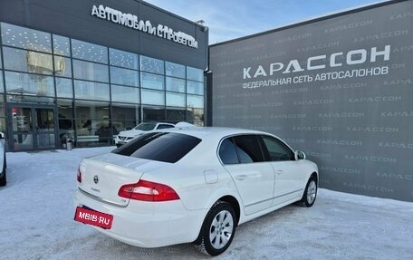 Skoda Superb III рестайлинг, 2012 год, 1 049 000 рублей, 2 фотография