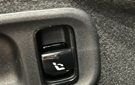 Mercedes-Benz C-Класс, 2022 год, 4 900 000 рублей, 20 фотография