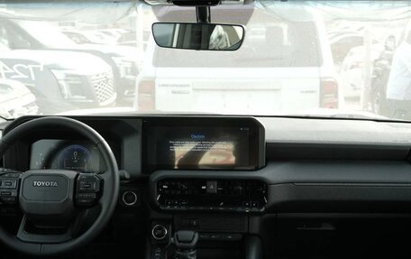 Toyota Land Cruiser Prado, 2026 год, 9 630 500 рублей, 8 фотография