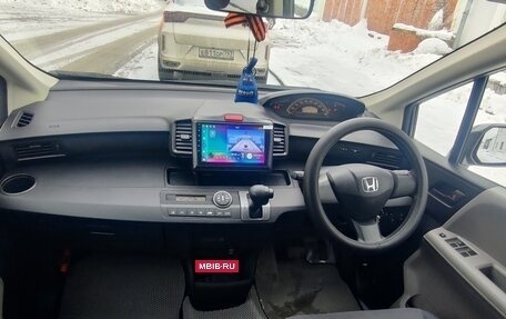 Honda Freed I, 2008 год, 1 020 000 рублей, 10 фотография